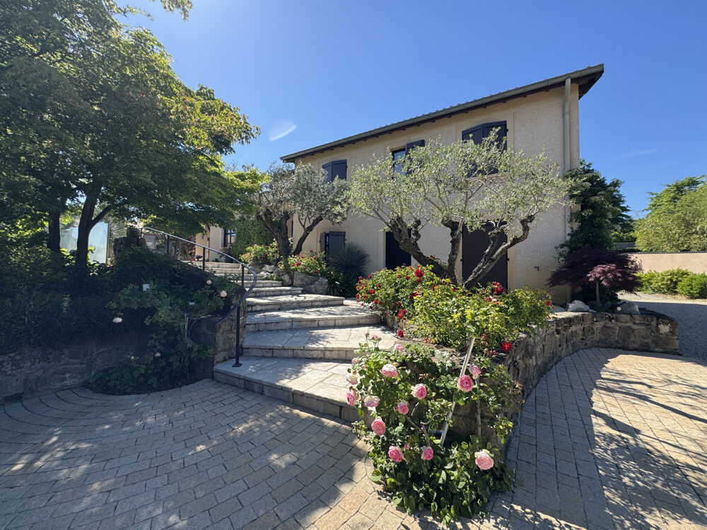 Dpt Ardèche (07) - à Vendre À Roiffieux - Villa d'exception avec piscine