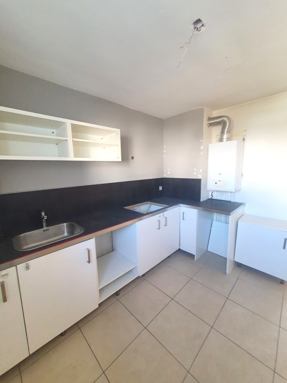 Vente Appartement Dépt Hérault (34), à vendre MONTPELLIER Appartement T3 de 66m2 - Terrasse de 11m2 - Cave Montpellier