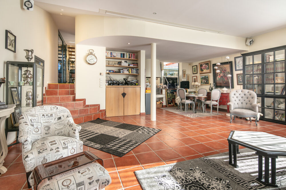 à vendre  Propriété/château Uriage (38410)