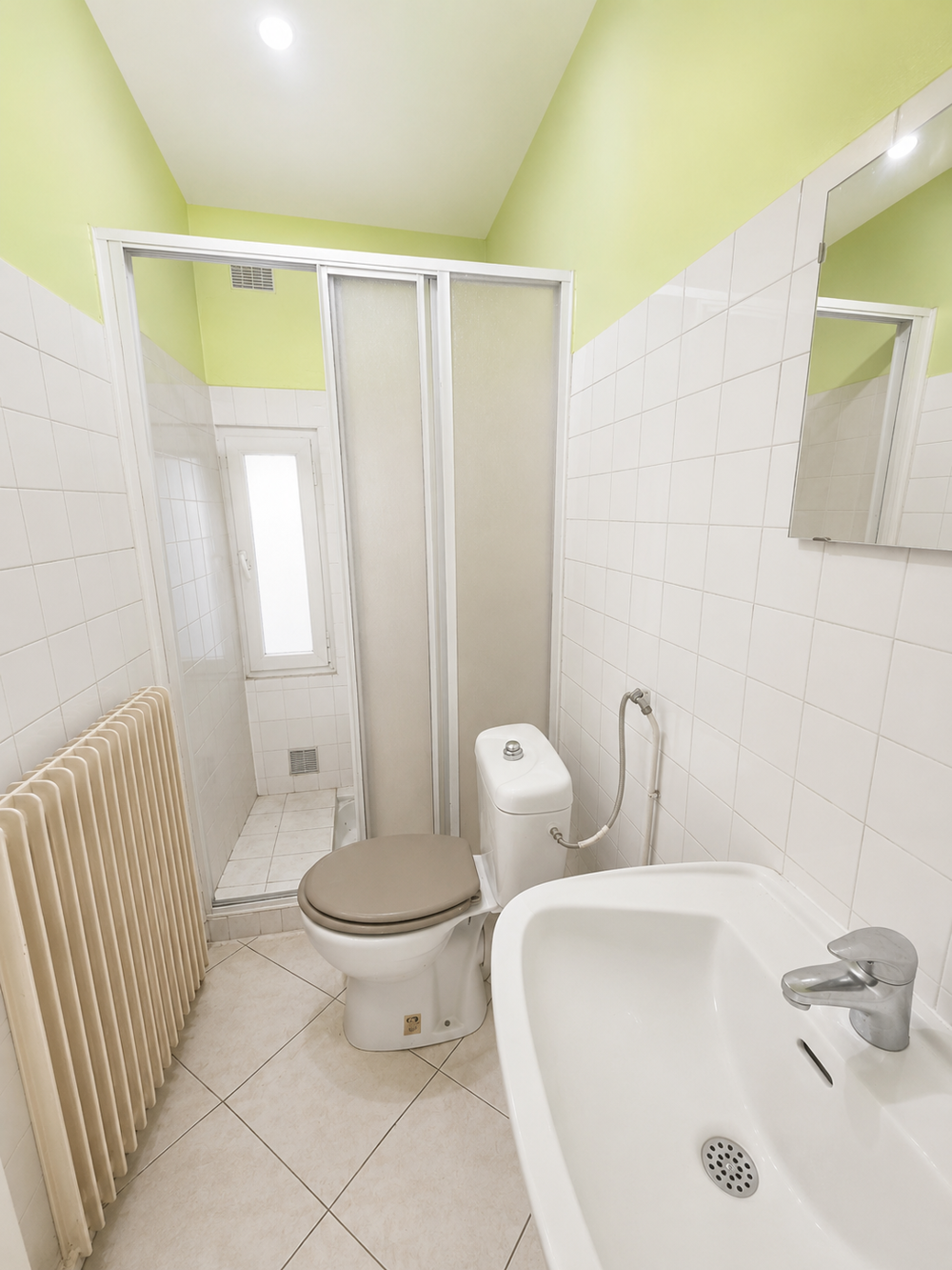 Vente Appartement Dépt Hérault (34), à vendre MONTPELLIER Appartement Studio de 27 m2 - grande cave en sous-sol. Montpellier