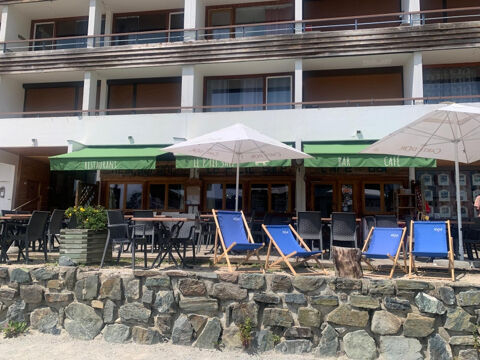   Isère (38) - Chamrousse 1650  - Fonds de commerce Bar-Restaurant - 75 m2 