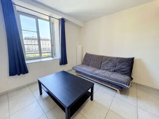  Appartement à louer 1 pièce 26 m²