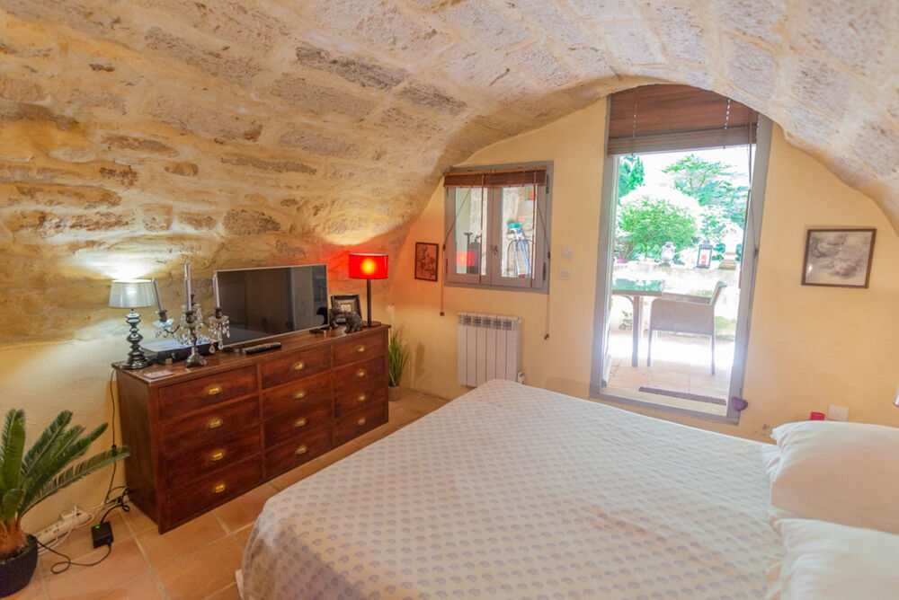 � vendre  Maison Uz�s (30700)
