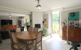  Propriété/château à vendre 6 pièces 225 m²