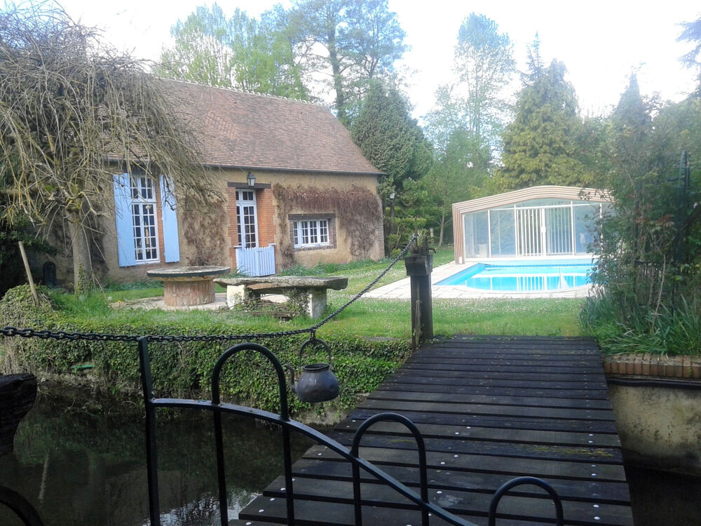 Dpt Eure (27) à vendre Moulin de charme du 17ème siècle sur parc de 3,5 ha en bordure de rivière