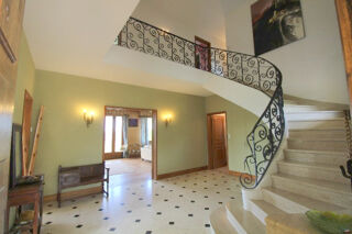  Maison à vendre 10 pièces 317 m²