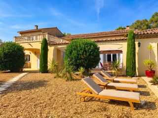  Propriété/château à vendre 13 pièces 380 m²