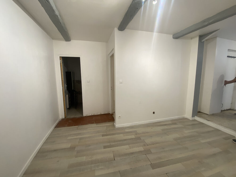 À Nîmes, appartement de 44.13m2 en location avec Chloé MAFFEI