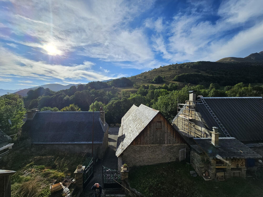 Vente Maison Dpt Haute Garonne31- A vendre Gouaux de Larboust 31110- Ensemble immobilier avec maison T4 de 115 m2 et grange Gouaux de larboust