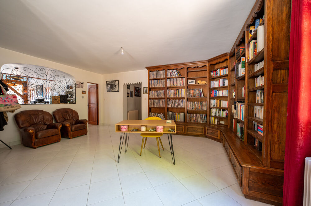 VAR (83) - À VENDRE - FLAYOSC - Superbe Villa provençale avec 4 chambres