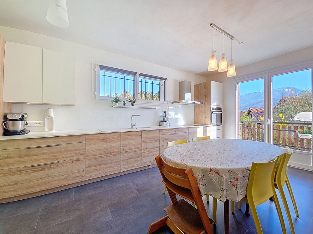 CROLLES 38920 - Maison à vendre - Agence immobilière - Comptoir Immobilier de France - Dpt38