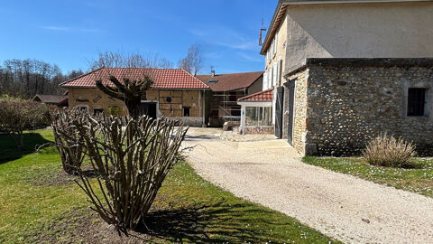   Maison individuelle avec d�pendance Maison - 8 pi�ce(s) - 142 m�