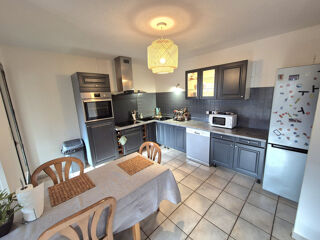  Duplex/triplex  vendre 5 pices 133 m