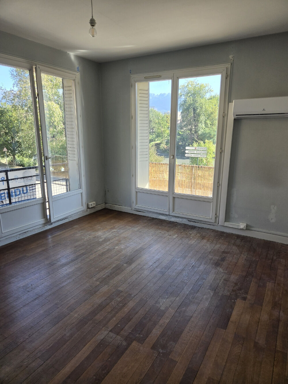 Vente Appartement Isère (38) La Tronche,bord d'Isère - T2- 51 m2 La tronche