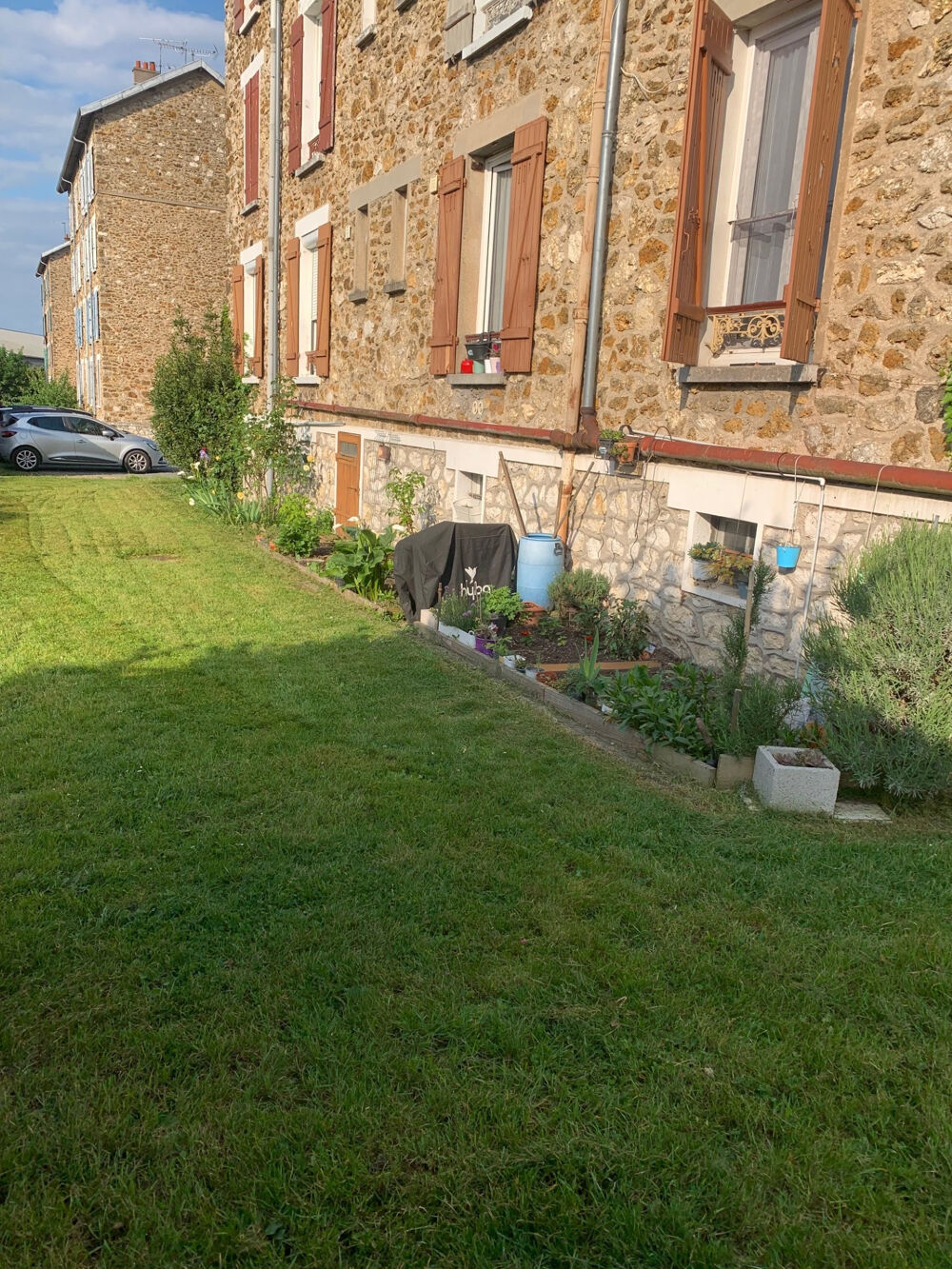 Dept (91) Essonne - A Vendre à Villabé - APPARTEMENT ENTRETENU AVEC GARAGE, CAVEET GRENIER