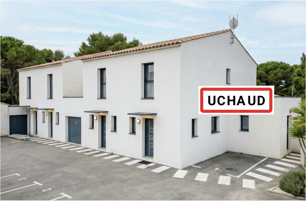 Vente Propriété/Château À vendre   Ensemble immobilier à Uchaud Uchaud
