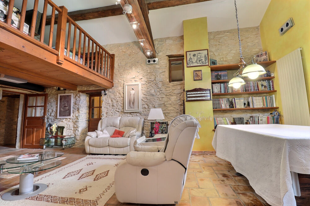  vendre  Maison Uzs (30700)