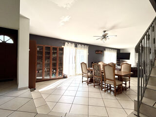  Maison � vendre 4 pi�ces 161 m�