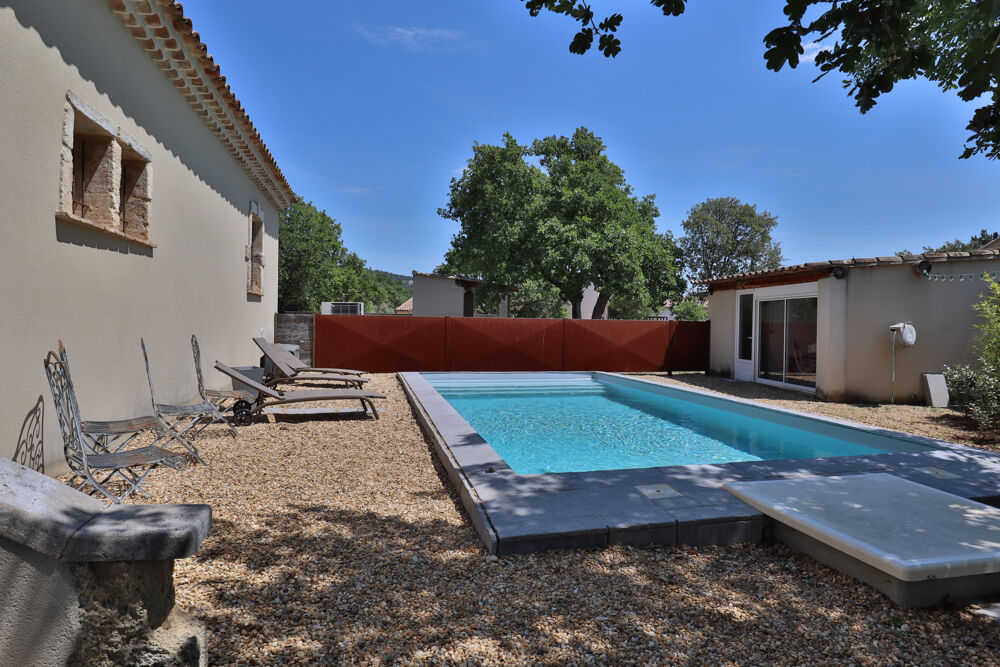 Dept (84) - À vendre à Saint Saturnin les Apt - Belle maison 225 m2 sur 2000 m2 avec piscine et garage