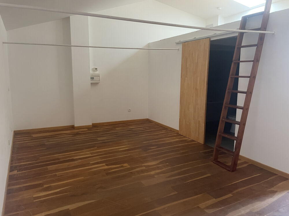 Vente Maison Maison de ville sur 3 niveaux avec garage et cave Apt
