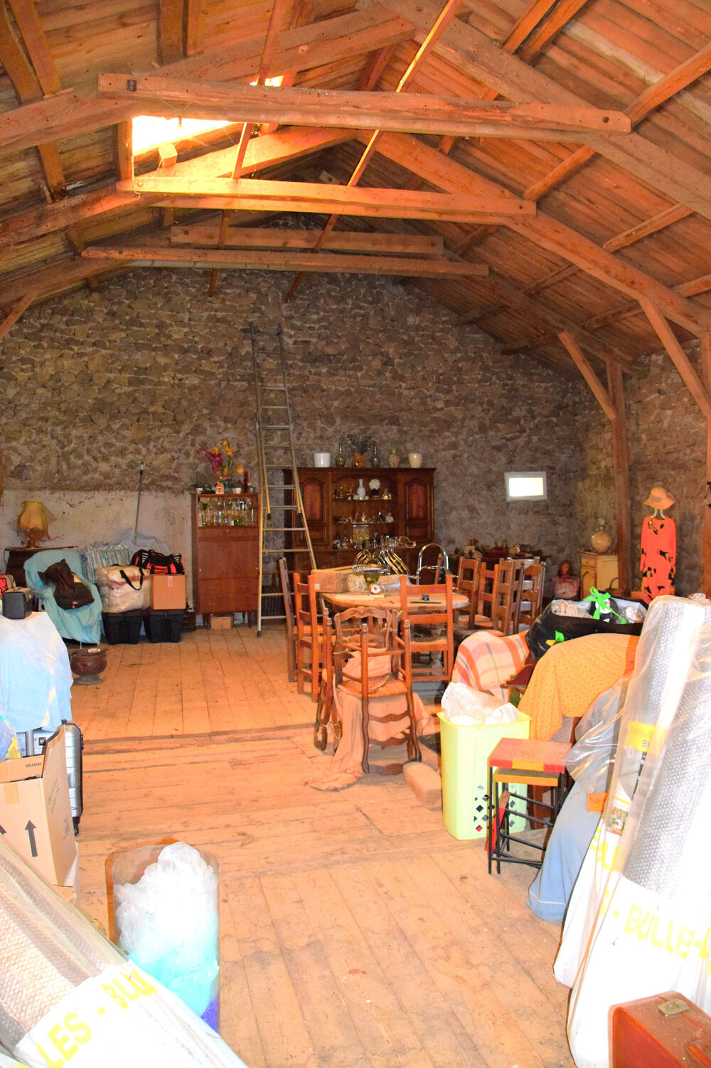 Vente Ferme Dépt. 43 - A VENDRE à VIELPRAT - Ferme Rénovée de 100 m2 - Parcelles de 1.130 m2. Coucouron