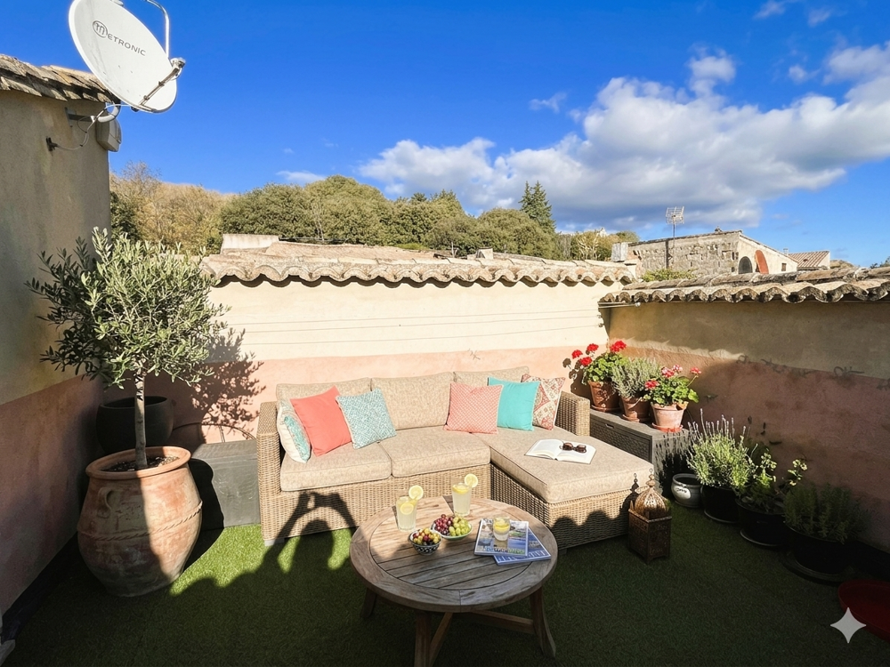 � vendre  Maison Uz�s (30700)