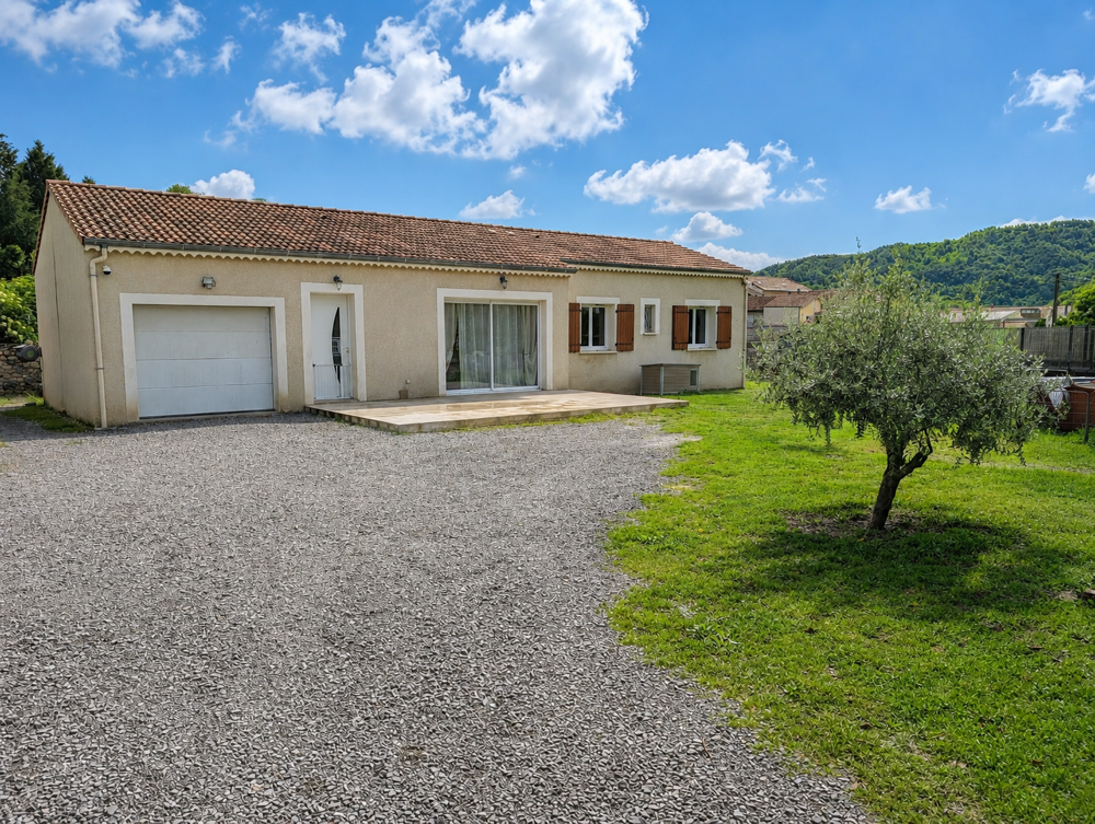 Dépt. 07 - A VENDRE à LALEVADE D'ARDECHE - Villa récente de 103 m2 - Parcelles de 1.000 m2