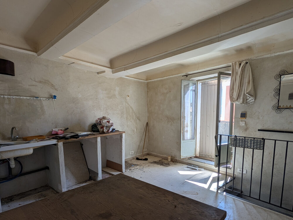 Vente Maison Dept 84 - Saint-Saturnin les Apt -  Pour investisseur - Maison de village - Possibilité 4 appartements St saturnin les apt