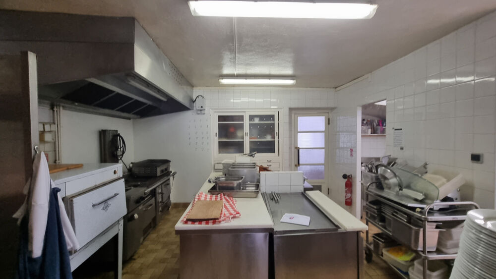 Dépt. 07 - A VENDRE à COUCOURON - MAISON DE VILLAGE AVEC BAR RESTAURANT