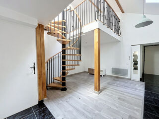  Duplex/triplex à louer 2 pièces 61 m²