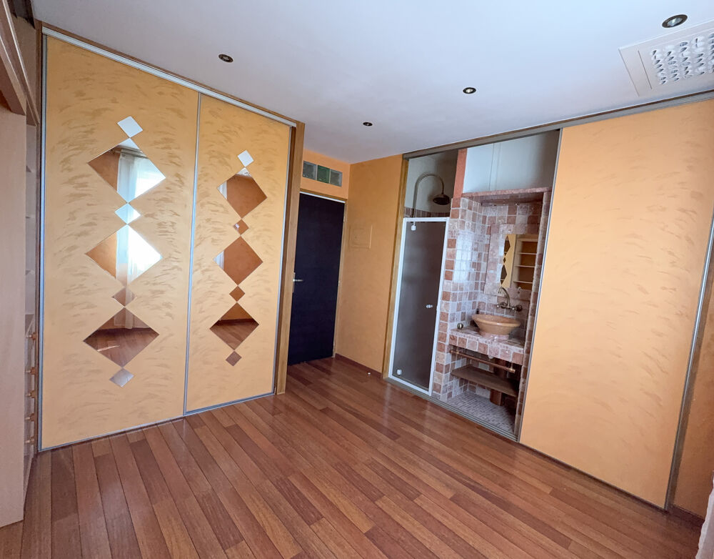 � vendre  Maison Marignane (13700)