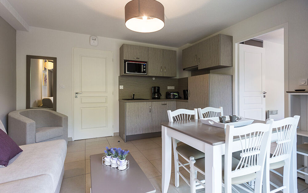 Remoulins : appartement avec terrasse 2 pièces à acheter