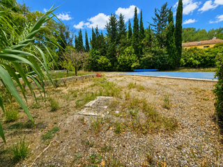  Terrain à vendre 889 m²