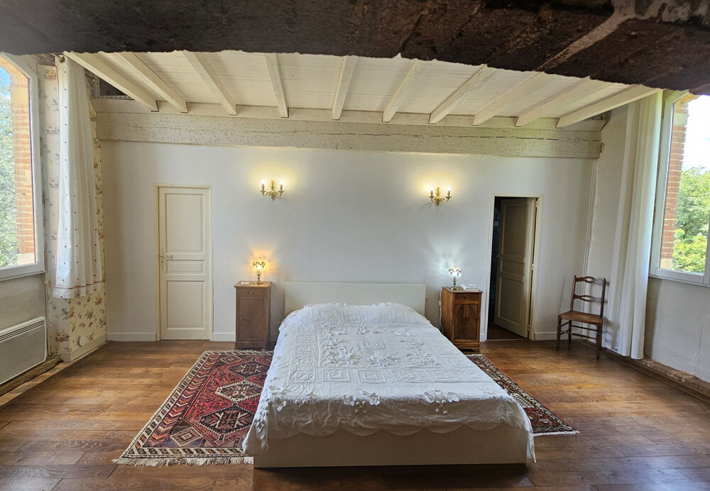 à vendre  Propriété/château Saint-Marcel-Paulel (31590)