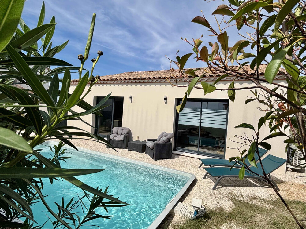Vente Maison UZES : Villa plain pied P4 avec piscine récente Uzes
