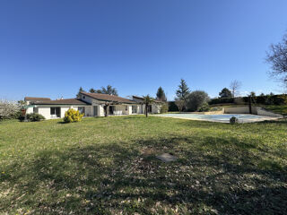  Propri�t�/ch�teau � vendre 6 pi�ces 160 m�