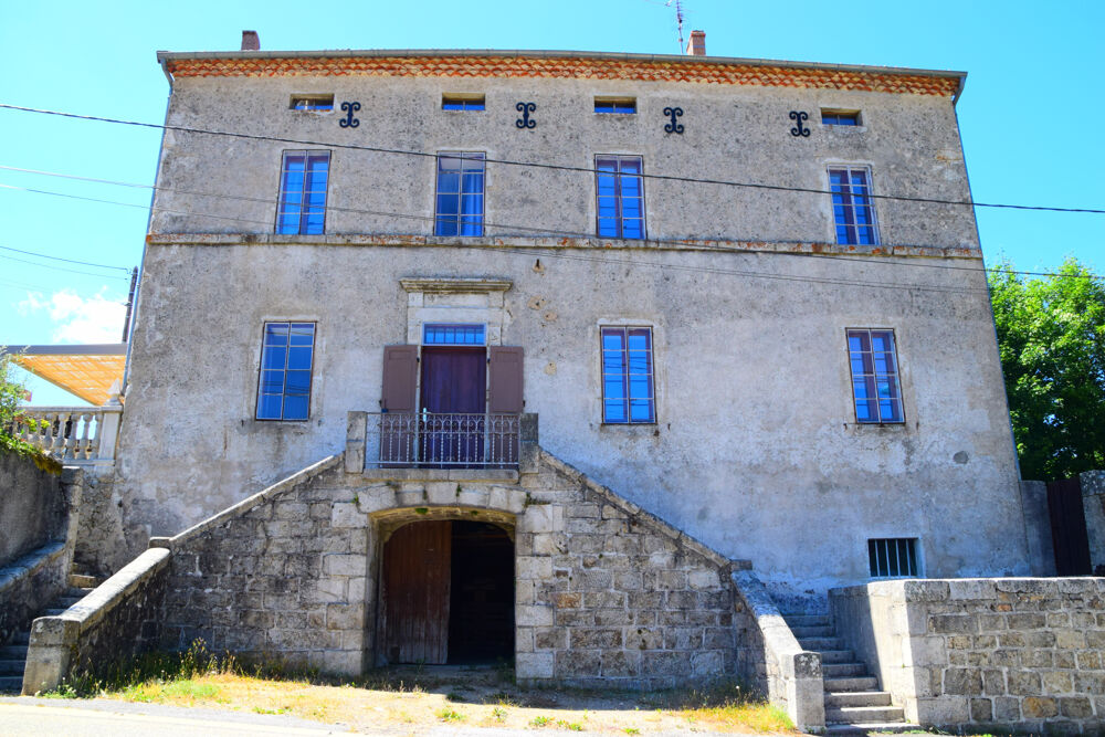 Dépt. 07 - A VENDRE Secteur COUCOURON - Maison de maître de 160 m2 - Parcelles de 1.330 m2