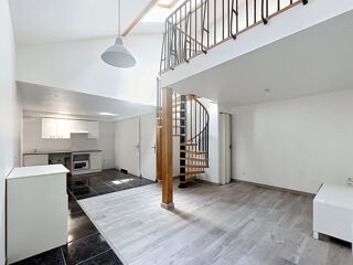  Duplex/triplex à louer 2 pièces 61 m²