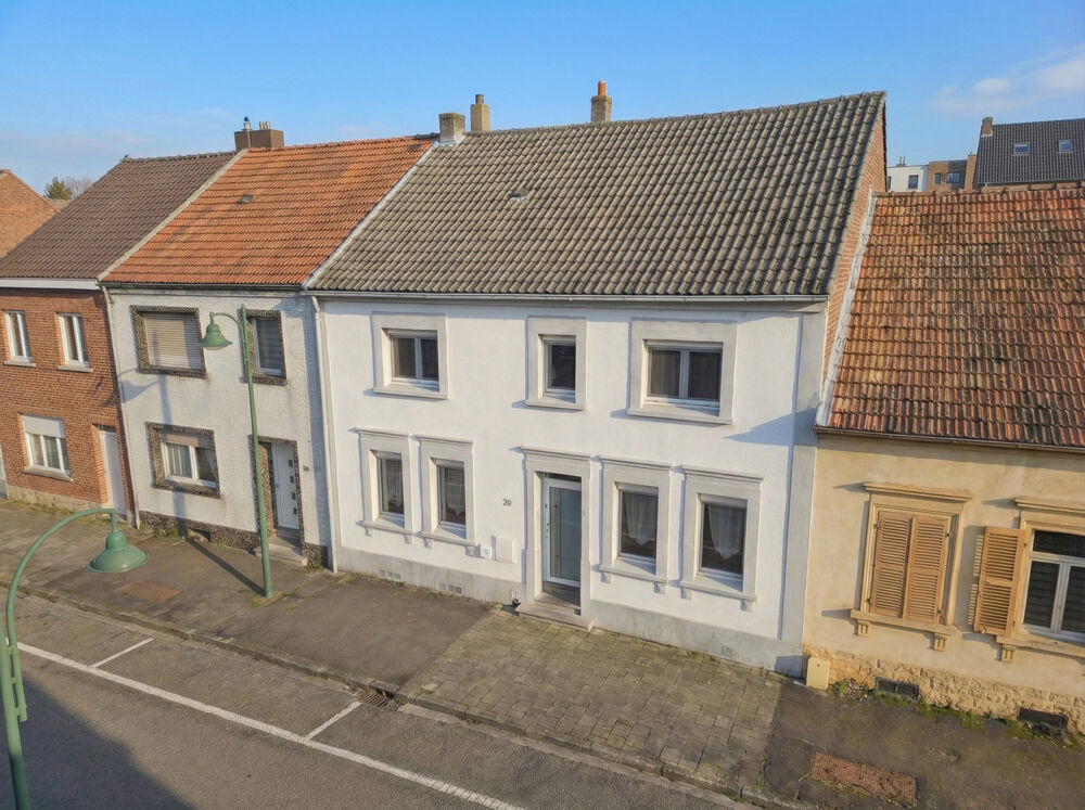 Jolie maison rénovée à Cocheren village.
