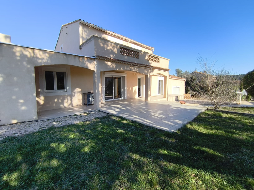 DPT (30) A vendre somptueuse villa traditionnelle-contemporaine à Domazan