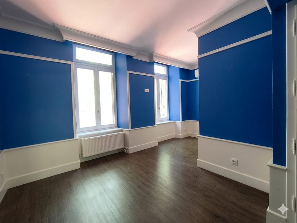 à vendre  Propriété/château Valence (26000)