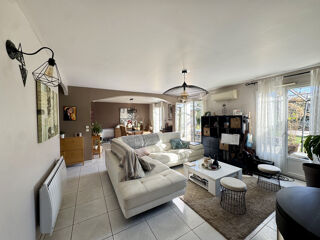  Maison � vendre 6 pi�ces 200 m�