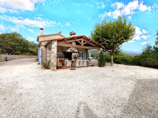  Propri�t�/ch�teau � vendre 7 pi�ces 200 m�