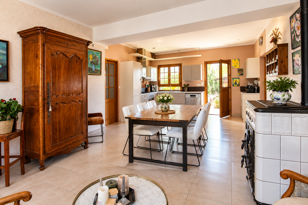 Vente Maison A vendre proche Anet (27) belle maison de ville 240 m2 sur terrain de 675 m2 Anet