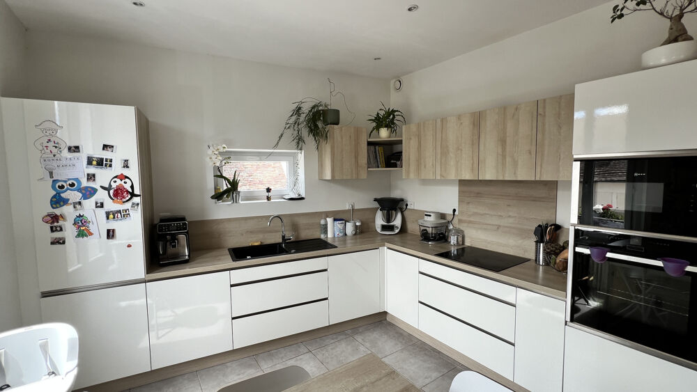 Vente Maison MAISON INDIVIDUELLE SUR SOUS SOL AVEC COUR PRIVATIVE Cerny