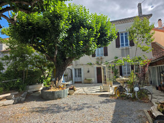  Maison  vendre 8 pices 166 m