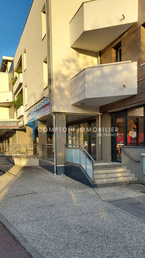 Dpt (38) Isère Montbonnot : A vendre Local Commercial de 60m2+ terrasse de 15m2 218000 38330 Montbonnot st martin