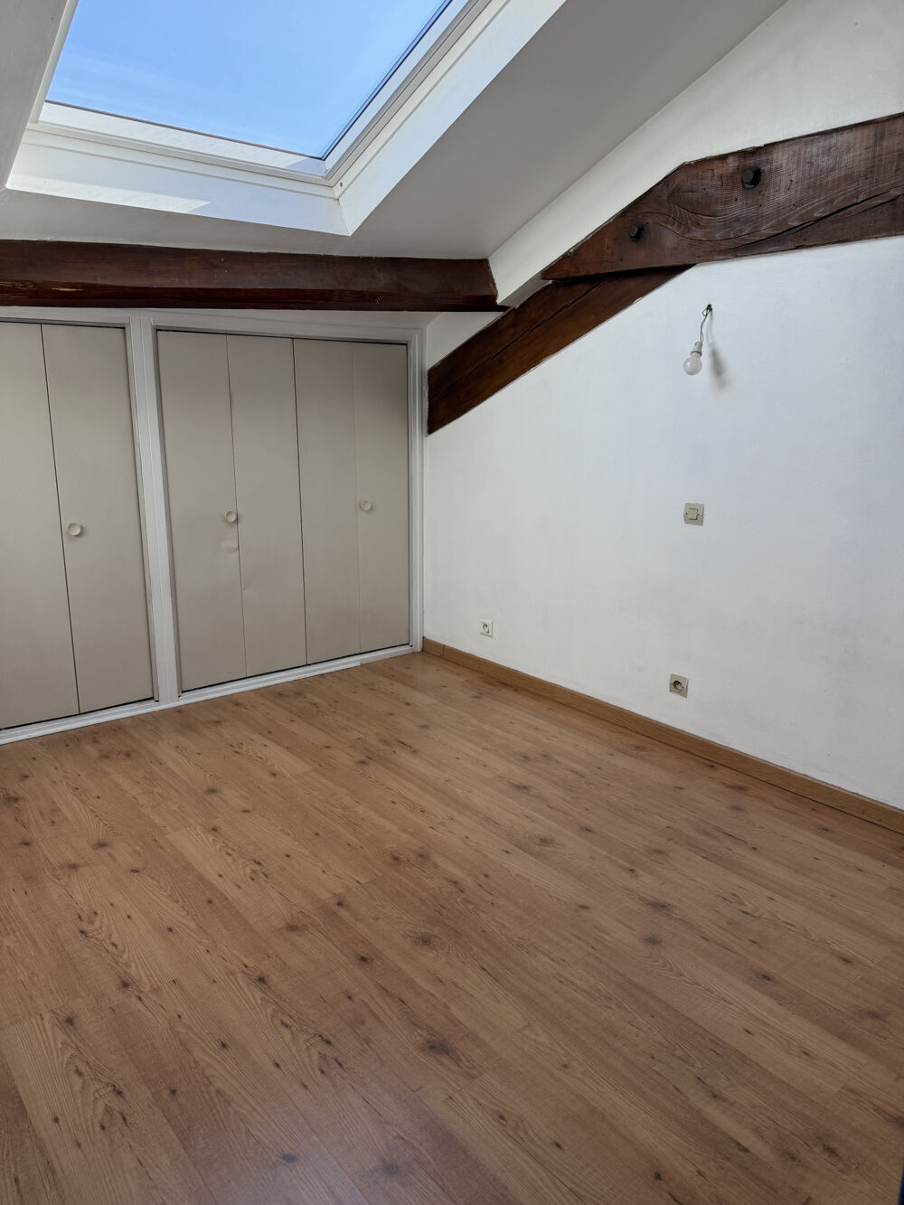 Location Appartement À LOUER   APPARTEMENT 86 m2   CHÂTEAURENARD Chateaurenard