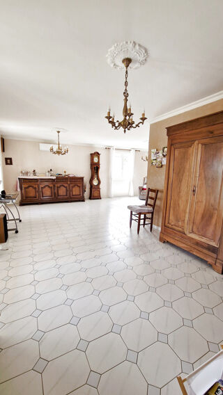  Maison à vendre 6 pièces 146 m²