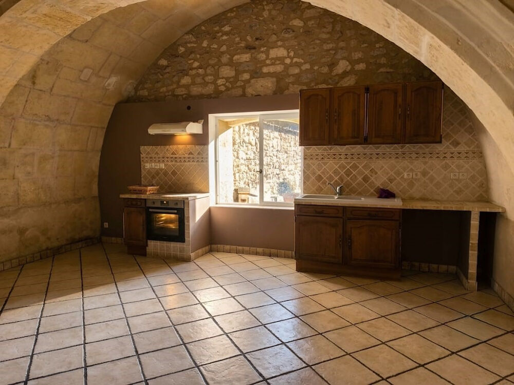 DPT (13) Maison à vendre à Tarascon avec terrasse et garage